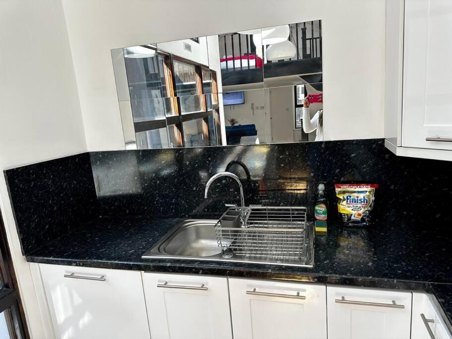 Апартаменты 3Bed2Bath Paddington/Edgware Лондон Экстерьер фото